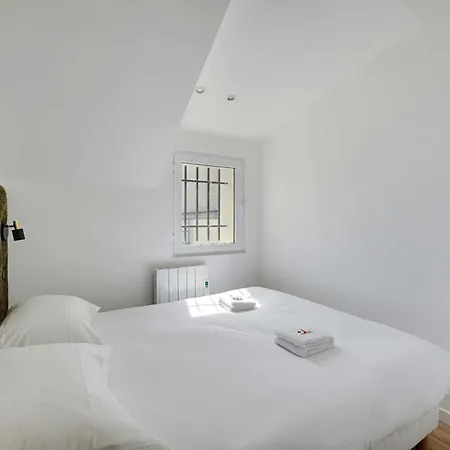Apartment Bright And Charming - 1bd For 2p -